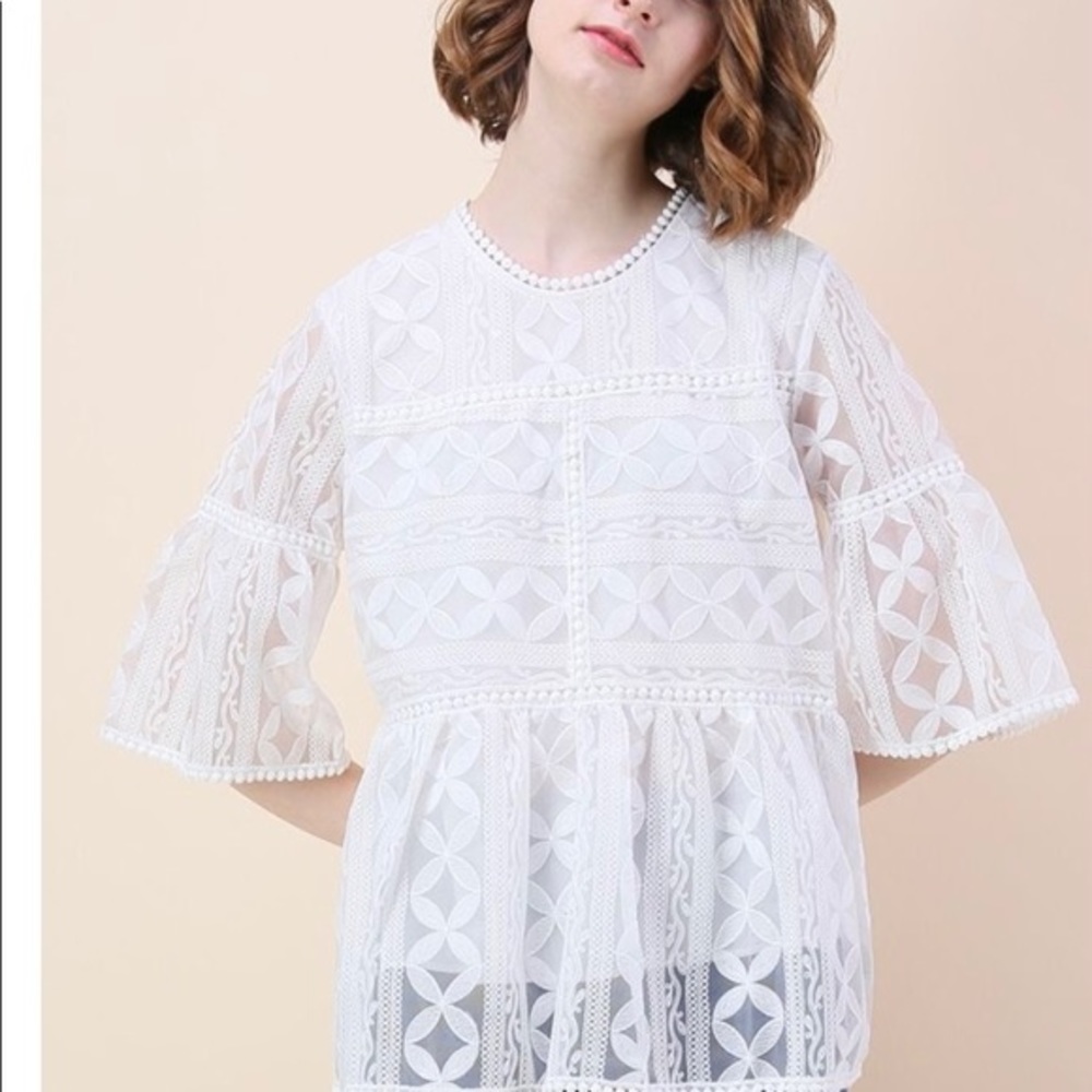 ChicWish Summer Lovin' Embroidered White Mid Sleeve Dolly Top Size S/M NWOT